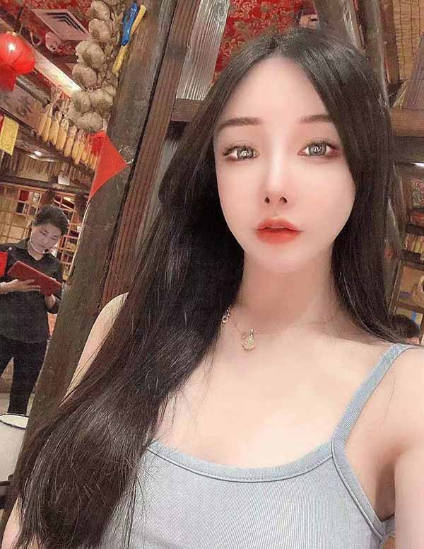 温哥华预约高端模特